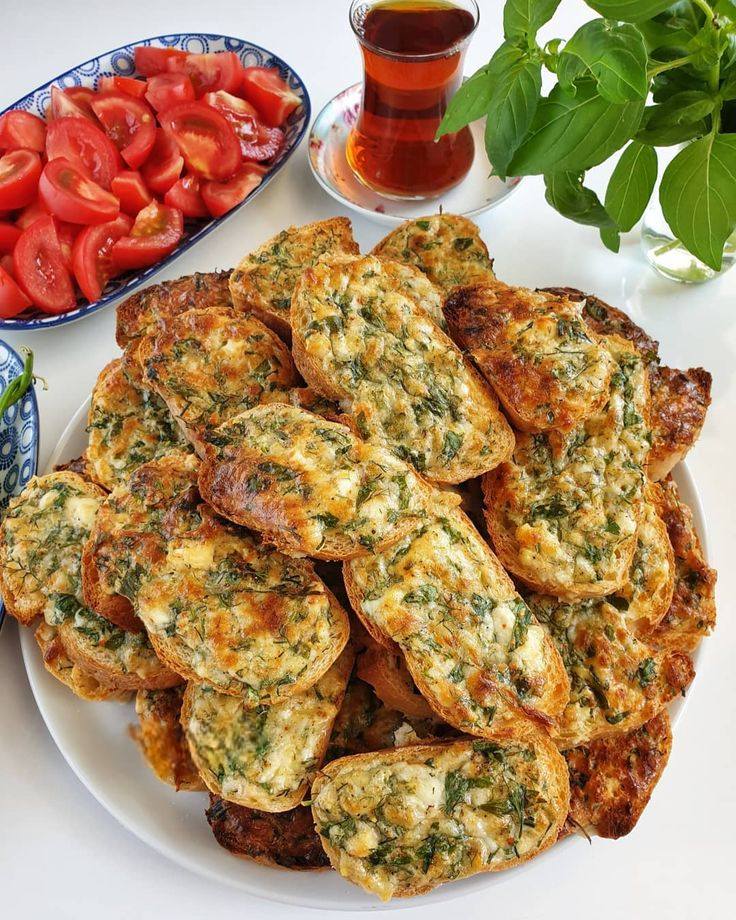 Kahvaltılık Yumurtalı Ekmek Tarifi - 1