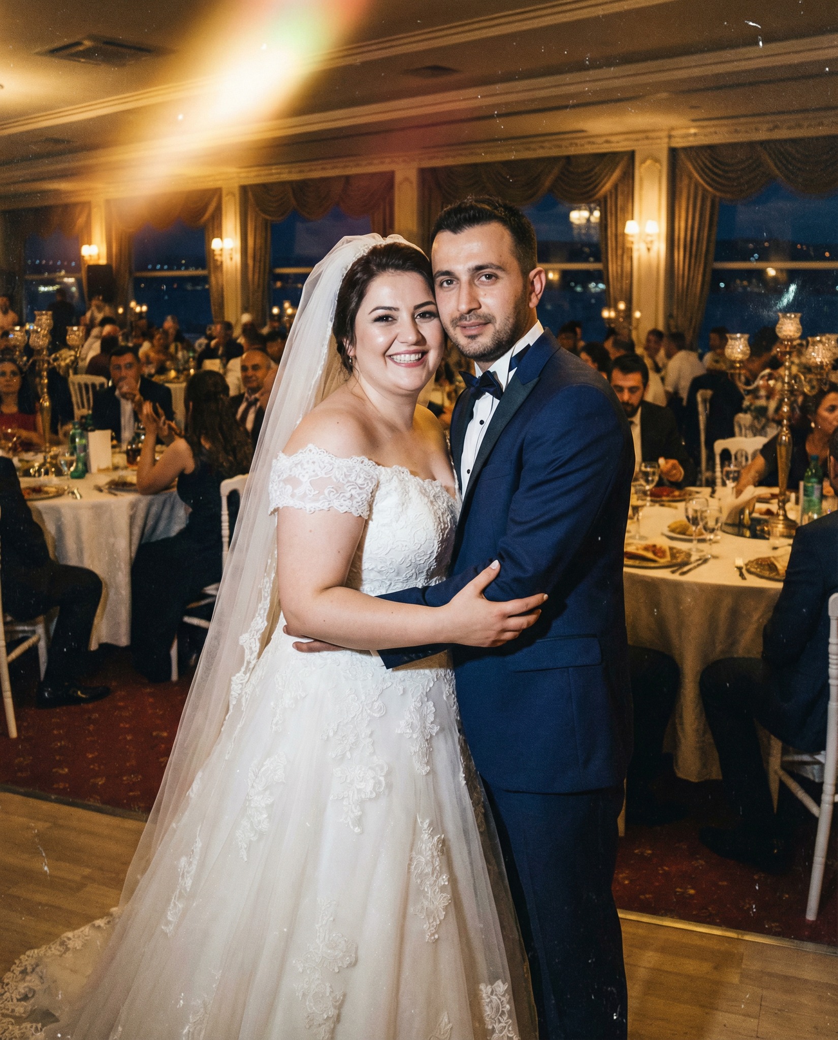 Lisede Hayatı Zindan Eden Zorba İle Değiştiğine İnanıp Evlendim - 1