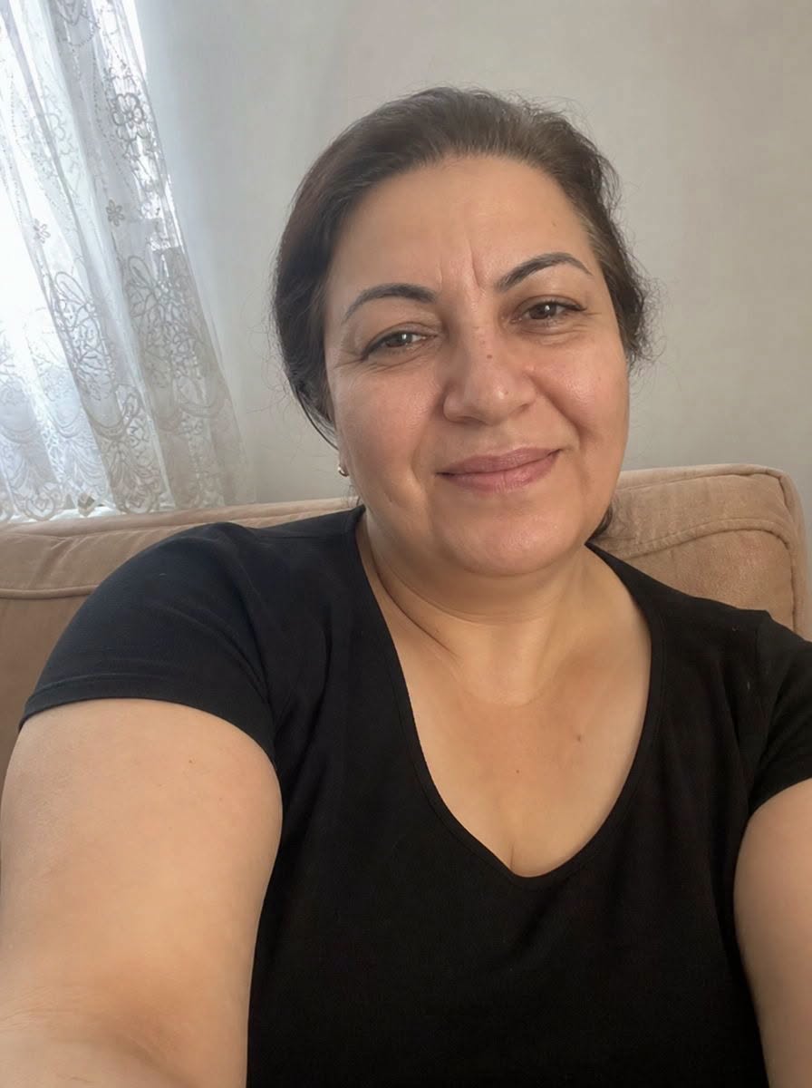 Kendinden küçük biriyle aşk yaşayan kadınlara hep kızardım - 1