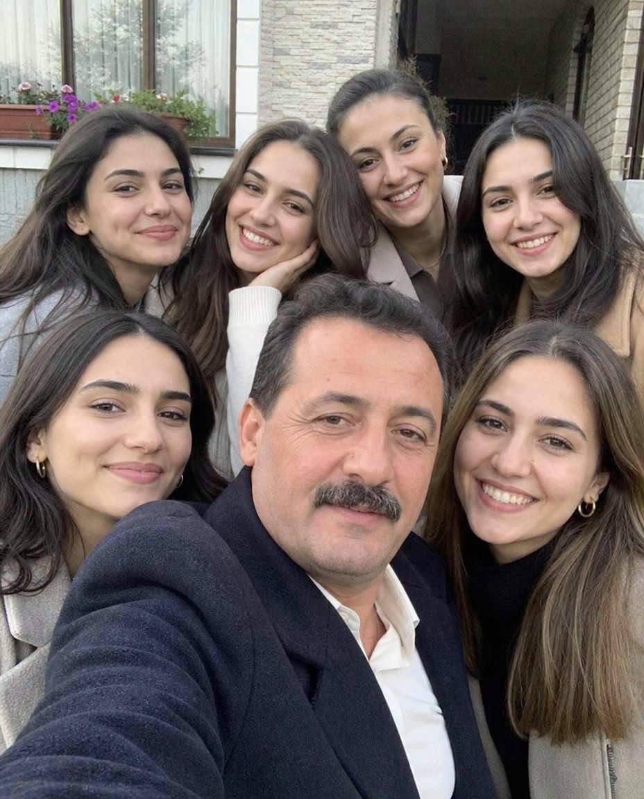 Eşim beni ve 6 kızımızı zengin patronu için terk etti - 1