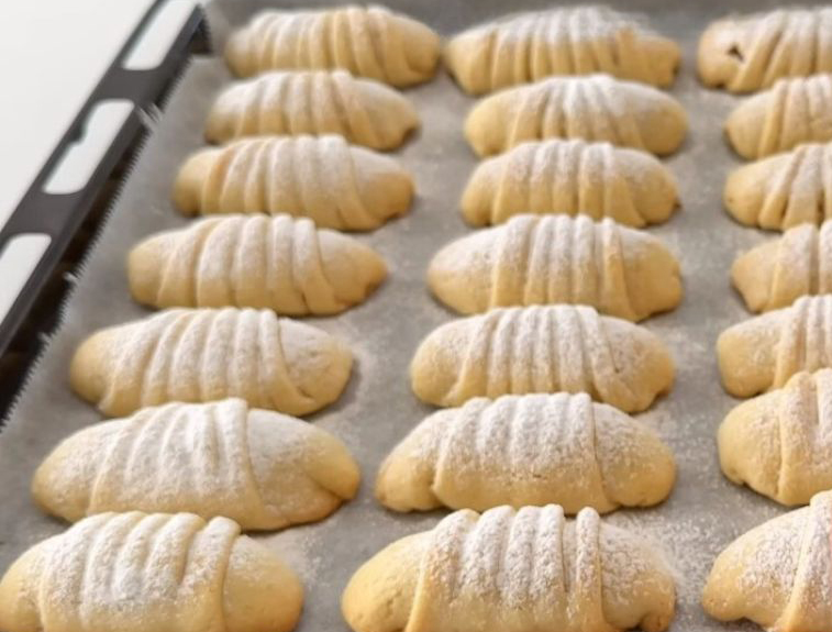 Ağızda Kıyır Kıyır Dağılan Elmalı Kurabiye Tarifi - 4