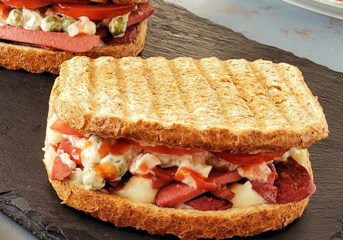 Ayvalık Tostu Tarifi - 1