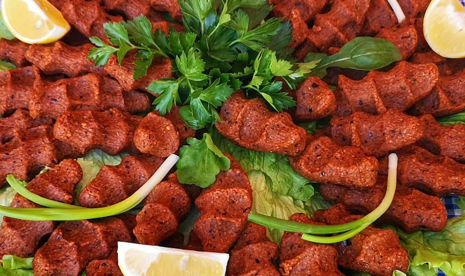 Kim Hayır Diyebilir ki Etsiz Çiğ Köfte Tarifi - 3