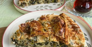 El Açması Nefis Ispanaklı Börek Tarifi