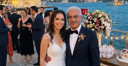 Arkadaşımın Zengin Dedesiyle Miras İçin Evlendim