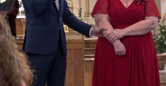Kızım Düğününe Gelmememi İstedi