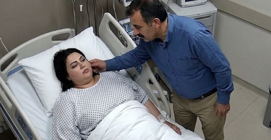 Doktorlar, üç aydır komada olan bir kadını makineden ayırmaya karar verdiler