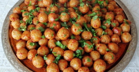 Gün Sofralarının Vazgeçilmez Lezzeti Fellah Köfte Tarifi