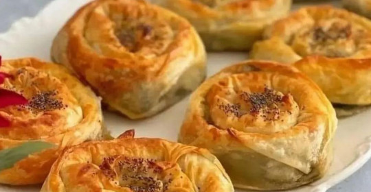 Ispanaklı Börek Tarifi
