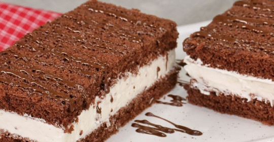 Ev Yapımı Yumuşacık Süt Dilimi Tarifi