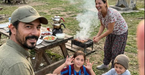 Rahmetli eşimin eski telefonunu buldum