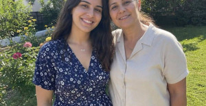 Annem ölmeden önce, kız kardeşimin tabutunun yanına