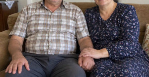 Babam, tam 43 yıl boyunca annemin bütün maaşını aldı
