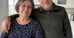 Annem Yıllarca Kollarını Uzun Kollu Kıyafetlerin Altına Sakladı