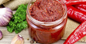 Kafkasyanın Değişmez Lezzeti Acuka Tarifi