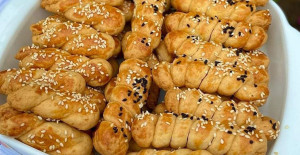 Kıyır Kıyır Bayatlamayan Kurabiye Tarifi