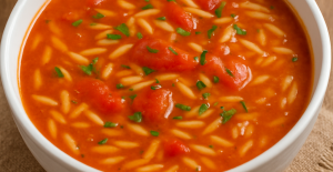 Limonu Bol Domatesli Şehriye Çorbası Tarifi