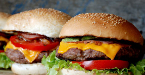 Ev Yapımı Hamburger Tarifi