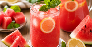 Bu yazın Favori İçeceği Karpuzlu Limonata Tarifi