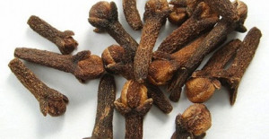 Karanfilin Doğal Gücünü Keşfetmek