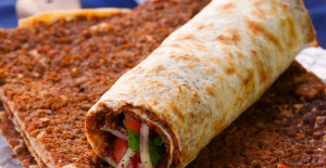 Hazır Yufkadan Ev Yapımı Pratik Lahmacun Tarifi