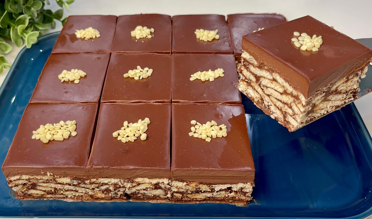 10 Dakikada Fırınsız Pasta Tarifi - 4