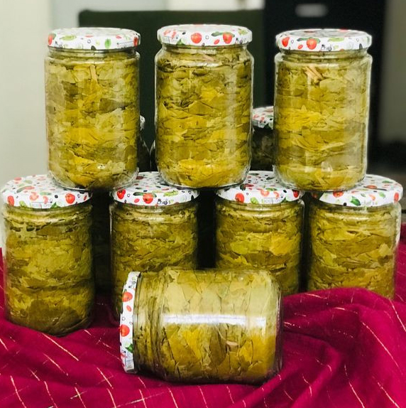 Kavanozda Kuru Yaprak Salamura Tarifi - 1