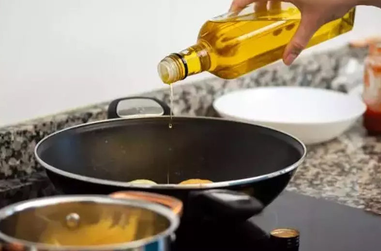 Evinizde Varsa Hemen Çöpe Atın - 2