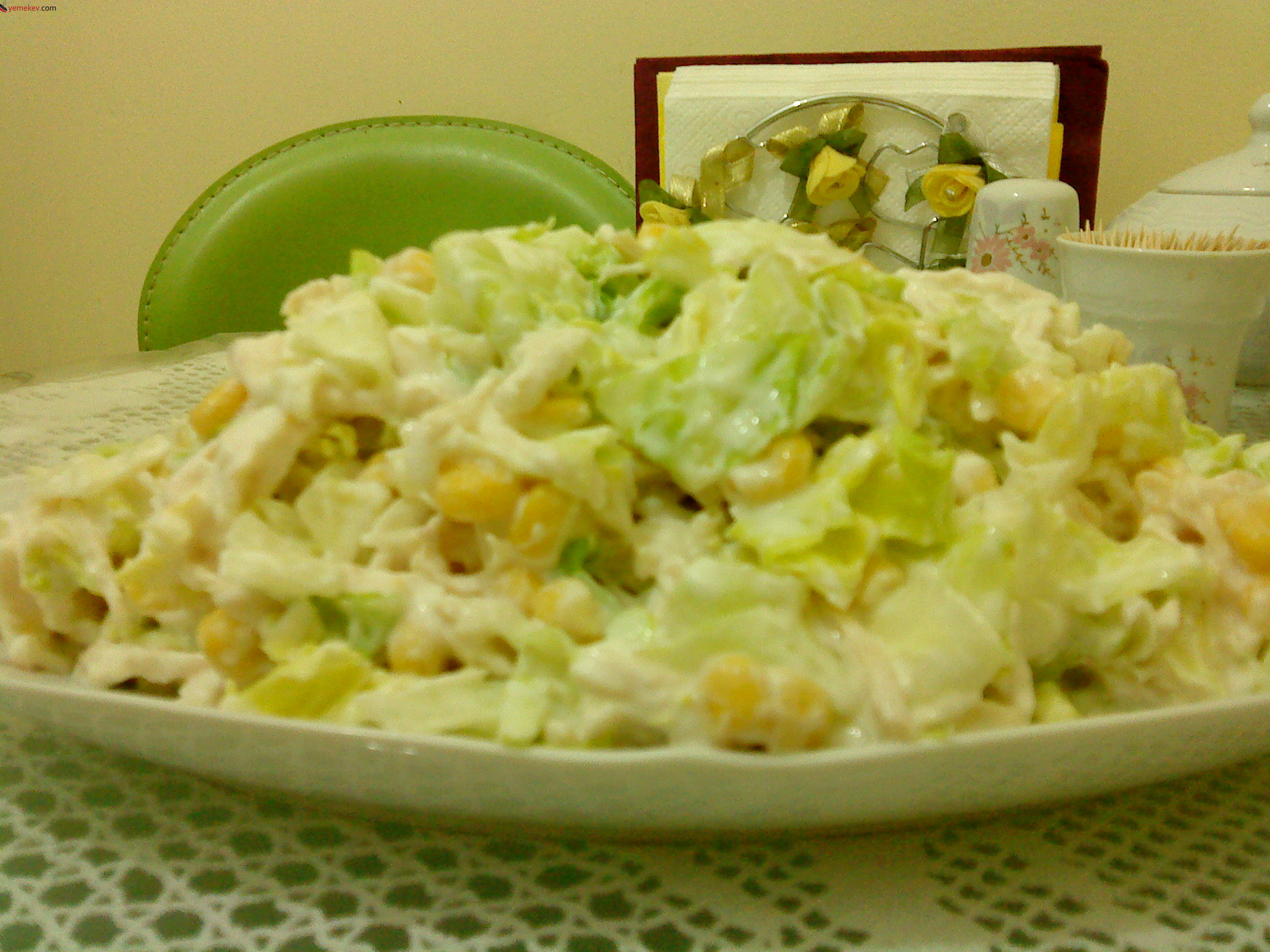 Mayonezli Tavuk Salatası Tarifi - 5