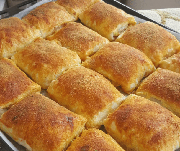 Kıymalı Poğaça Börek Tarifi - 2